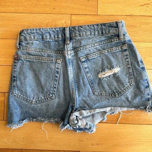 BDG Summer Cut Off denim shorts - 27 - Picture 2 of 3